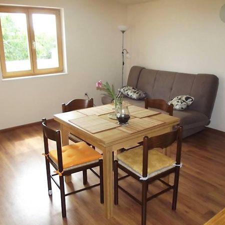 Apartmani Juliska พิโรวัซ ภายนอก รูปภาพ