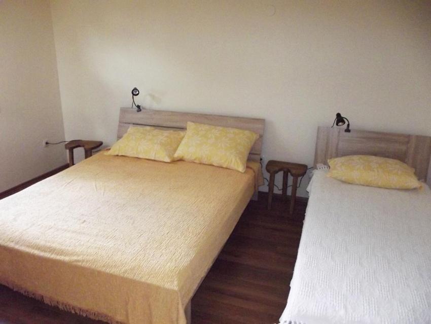 Apartmani Juliska พิโรวัซ ภายนอก รูปภาพ