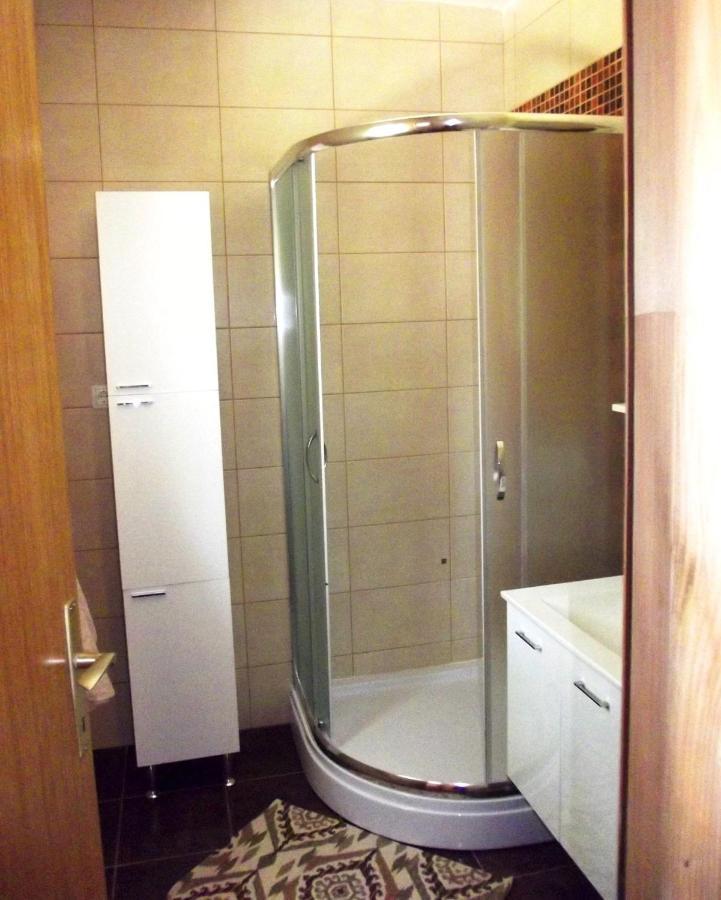 Apartmani Juliska พิโรวัซ ภายนอก รูปภาพ